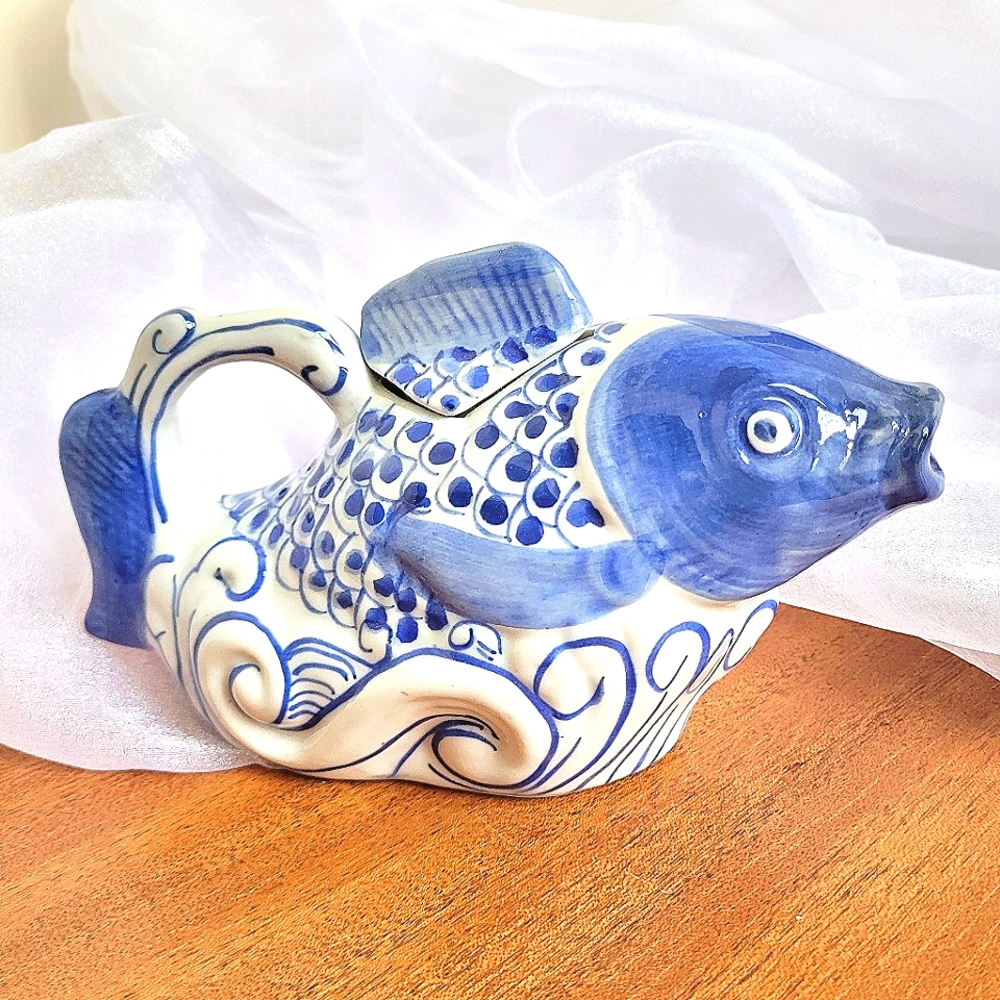Fish Teapot Hand Painted Vintage Koi Tea pot NWT